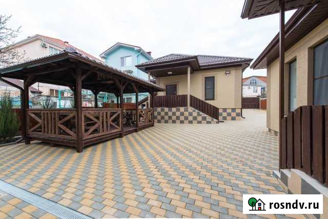 Гостиница, 200 кв.м + дом 90 кв Геленджик - изображение 1