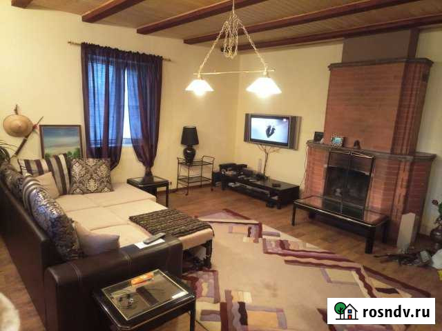 Коттедж 250 м² на участке 30 сот. в аренду на длительный срок в Солнечногорске Солнечногорск - изображение 1