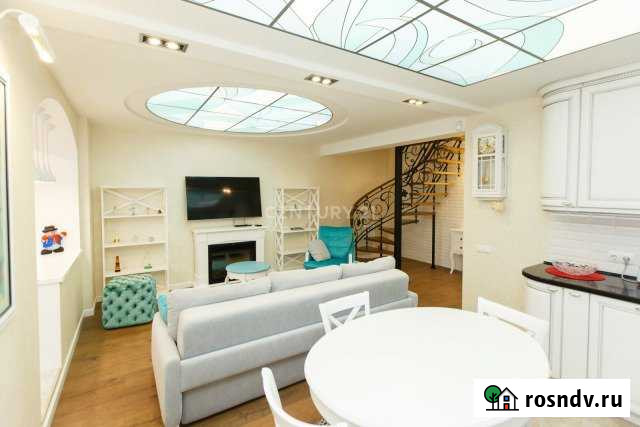 6ная квартира, 141 м², 3/9 эт. на продажу в Петрозаводске Петрозаводск - изображение 1