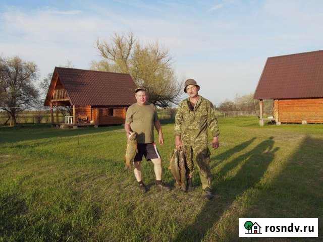 Дом 30 м² на участке 300 сот. в аренду посуточно в Красном Яре Астраханской области Красный Яр - изображение 1