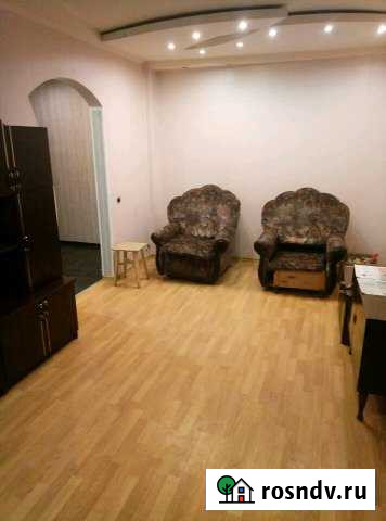 2-комнатная квартира, 46 м², 1/5 эт. в аренду на длительный срок в Клине Клин - изображение 1