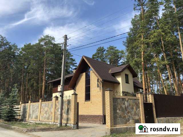 Дом 250 м² на участке 18 сот. на продажу в Карабаше Челябинской области Карабаш - изображение 1