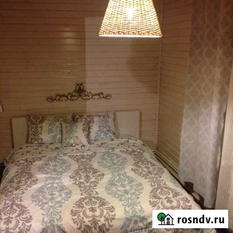 Дом 110 м² на участке 25 сот. в аренду посуточно в Новомосковске Новомосковск - изображение 1