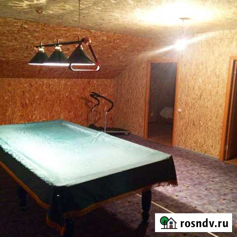 Коттедж 200 м² на участке 20 сот. в аренду посуточно в Плотниково Плотниково - изображение 1