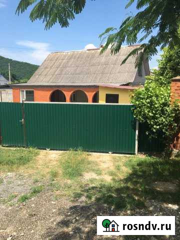 Дом 100 м² на участке 9 сот. в аренду на длительный срок в Новомихайловском кп Новомихайловский кп - изображение 1