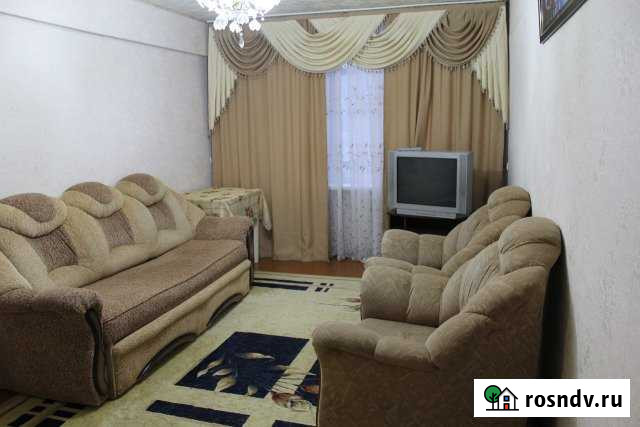 2-комнатная квартира, 46 м², 2/5 эт. в аренду посуточно в Новомосковске Новомосковск - изображение 1