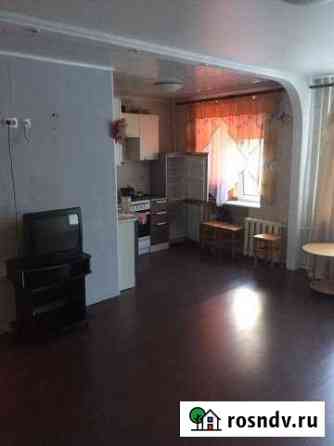 Квартира-студия, 30 м², 1/5 эт. в аренду на длительный срок в Киришах Кириши