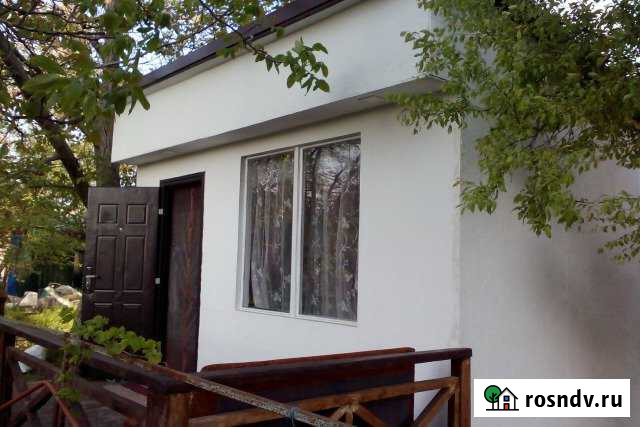 Дом 20 м² на участке 3.5 сот. в аренду на длительный срок в Ейске Ейск - изображение 1