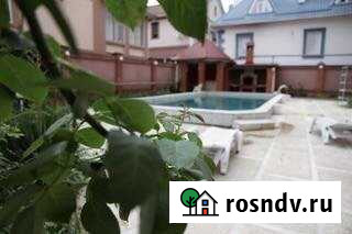 Дом 410 м² на участке 8 сот. в аренду посуточно в Краснодаре Краснодар - изображение 1