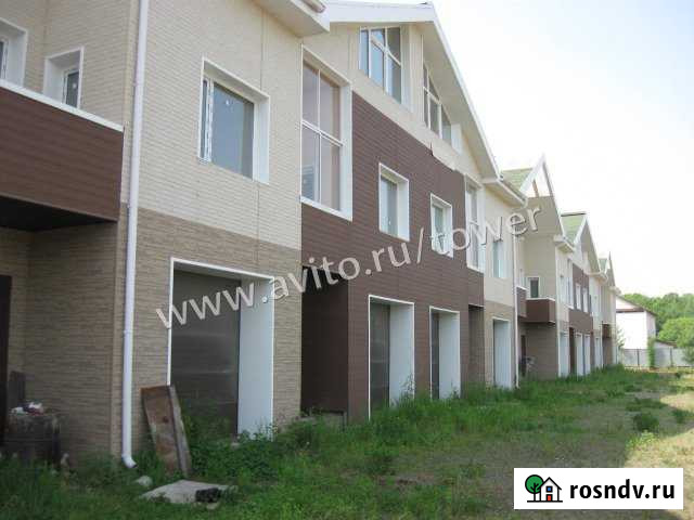 Таунхаус 210 м² на участке 1 сот. на продажу в Хабаровске Хабаровск - изображение 1