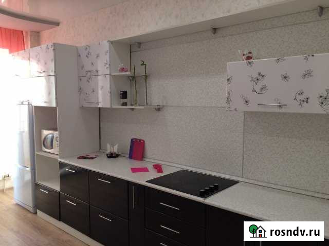 2-комнатная квартира, 82 м², 5/20 эт. в аренду посуточно в Ульяновске Ульяновск - изображение 1