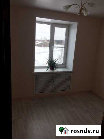 3-комнатная квартира, 60 м², 3/3 эт. на продажу в Куменах Кумены - изображение 1