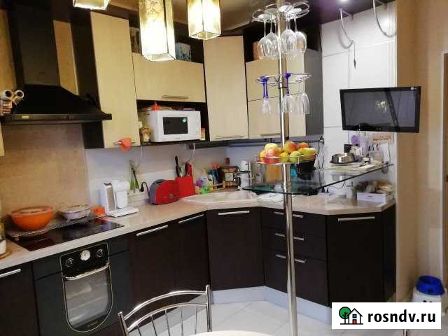 3-комнатная квартира, 77 м², 3/9 эт. на продажу в Излучинске Излучинск - изображение 1