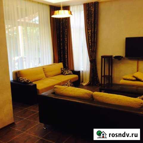 Дом 370 м² на участке 20 сот. в аренду на длительный срок в Пироговском Пироговский - изображение 1