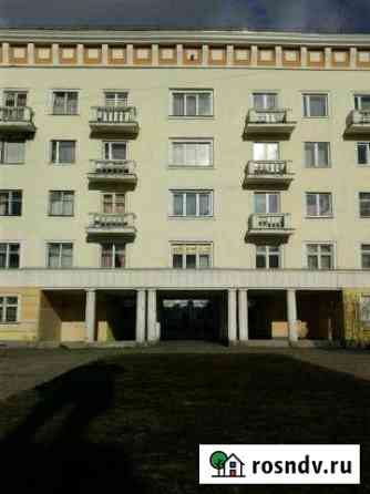 4-комнатная квартира, 92 м², 2/5 эт. в аренду на длительный срок в Мурманске Мурманск