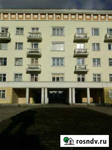 4-комнатная квартира, 92 м², 2/5 эт. в аренду на длительный срок в Мурманске Мурманск - изображение 1