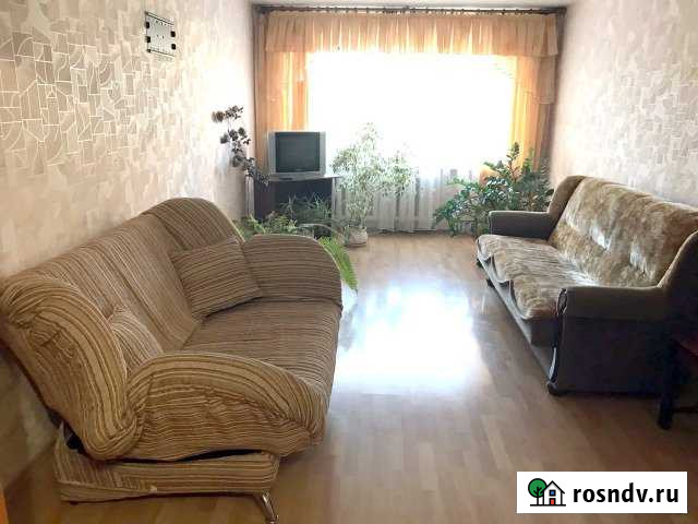 2-комнатная квартира, 73 м², 3/10 эт. в аренду посуточно в Брянске Брянск - изображение 1