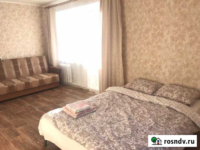 1-комнатная квартира, 32 м², 2/5 эт. в аренду посуточно в Кировске Ленинградской области Кировск - изображение 1