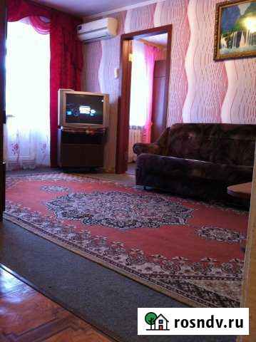 3-комнатная квартира, 44 м², 2/5 эт. в аренду посуточно в Новотроицке Новотроицк - изображение 1