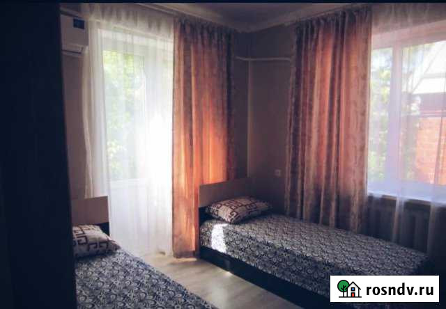 Дом 96 м² на участке 10 сот. в аренду посуточно в Тихорецке Тихорецк - изображение 1