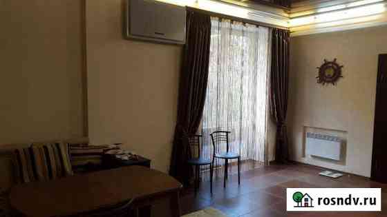 3-комнатная квартира, 74 м², 2/5 эт. на продажу в Алуште Алушта