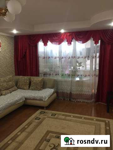 3-комнатная квартира, 90 м², 5/13 эт. в аренду посуточно во Владивостоке Владивосток - изображение 1