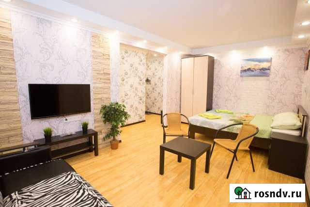 2-комнатная квартира, 45 м², 3/5 эт. в аренду посуточно в Мурманске Мурманск - изображение 1