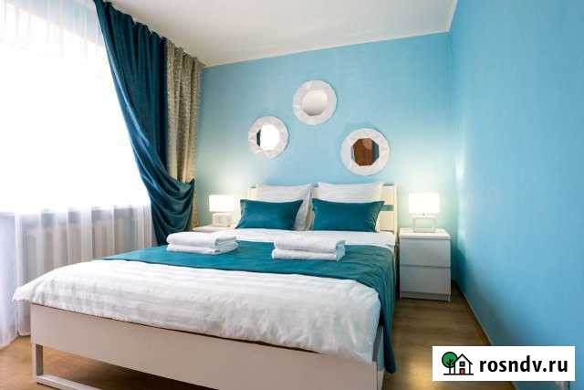 3-комнатная квартира, 70 м², 3/9 эт. в аренду посуточно в Красноярске Красноярск - изображение 1