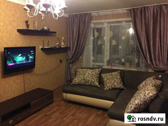 2-комнатная квартира, 60 м², 5/5 эт. в аренду посуточно в Березовском Кемеровской области Березовский - изображение 1