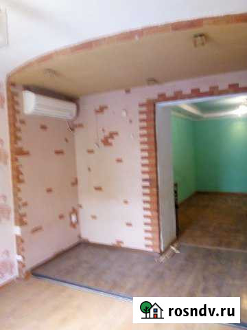 3-комнатная квартира, 49 м², 1/5 эт. на продажу в Адыгейске Адыгейск - изображение 1