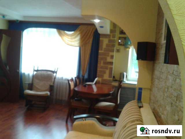 2-комнатная квартира, 44 м², 1/5 эт. в аренду посуточно в Губахе Губаха - изображение 1