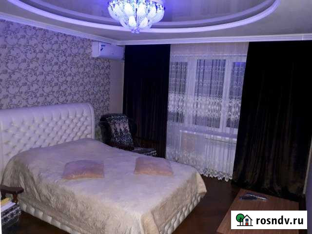 2-комнатная квартира, 54 м², 3/4 эт. в аренду посуточно в Минеральных Водах Минеральные Воды - изображение 1