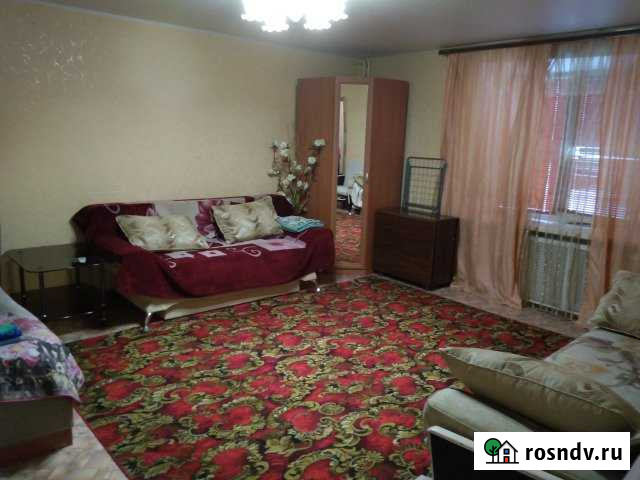 1-комнатная квартира, 42 м², 1/5 эт. в аренду посуточно в Великих Луках Великие Луки - изображение 1