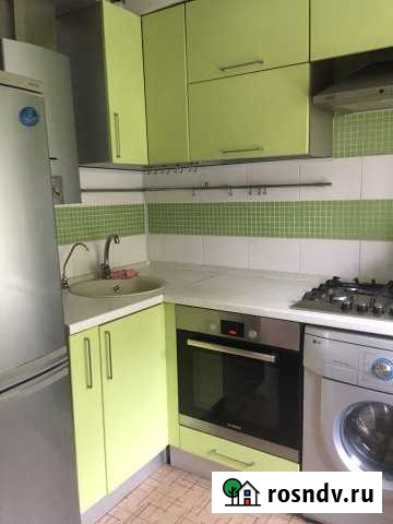 2-комнатная квартира, 33 м², 4/4 эт. в аренду посуточно в Брянске Брянск - изображение 1