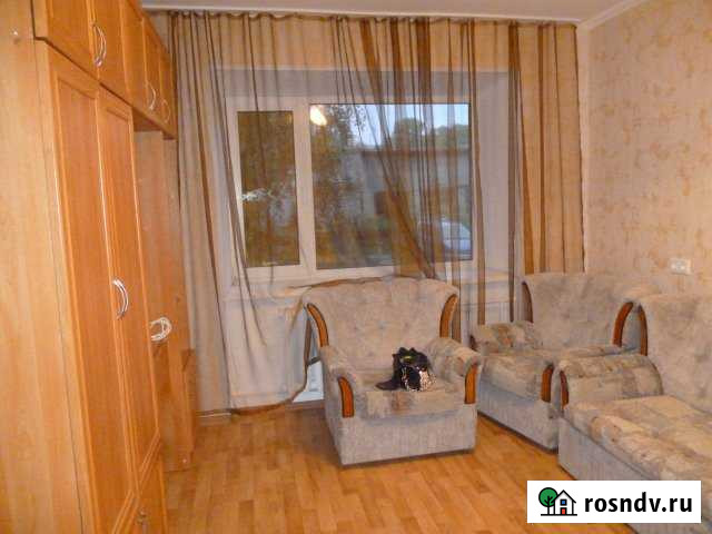 Комната 20 м² в 1-ком. кв., 1/5 эт. в аренду посуточно в Барнауле Барнаул - изображение 1