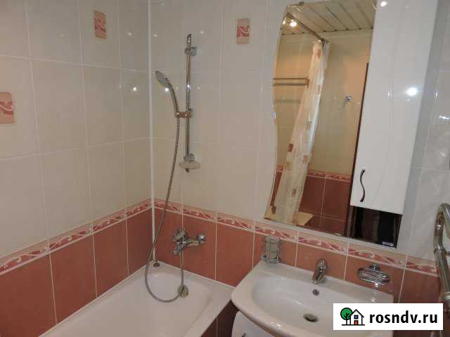 2-комнатная квартира, 60 м², 3/5 эт. в аренду на длительный срок в Серпухове Серпухов - изображение 1