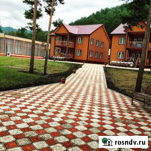 Коттедж 300 м² на участке 50 сот. в аренду посуточно в Красноярске Красноярск - изображение 1