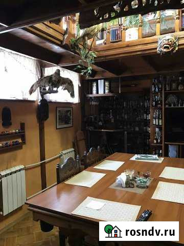 4-комнатная квартира, 105 м², 1/3 эт. на продажу в Симферополе Симферополь - изображение 1