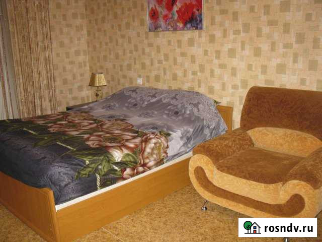 1-комнатная квартира, 38 м², 8/9 эт. в аренду посуточно в Железногорске Курской области Железногорск - изображение 1