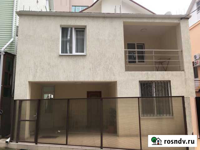 Коттедж 200 м² на участке 1 сот. в аренду на длительный срок в Сочи Сочи - изображение 1