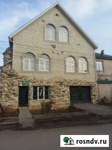 3х этажное здание 185кв.м., в центре города Избербаш - изображение 1