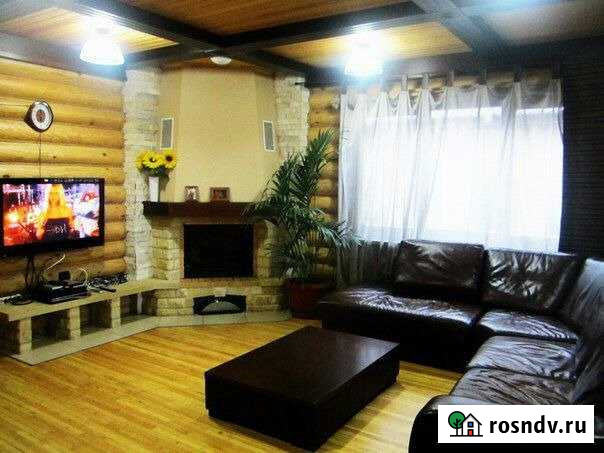 Дом 220 м² на участке 6 сот. в аренду посуточно в Иркутске Иркутск - изображение 1