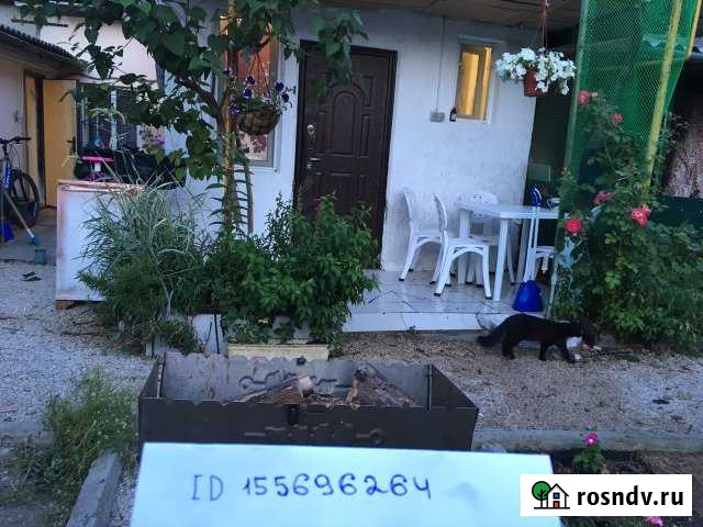 Дом 31 м² на участке 1 сот. в аренду на длительный срок в Феодосии Феодосия - изображение 1