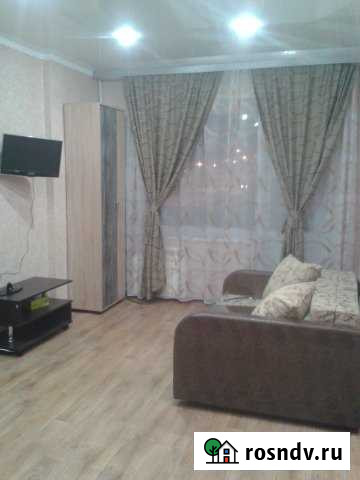 1-комнатная квартира, 30 м², 4/4 эт. в аренду посуточно в Сатке Сатка - изображение 1