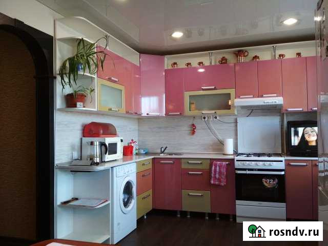 2-комнатная квартира, 60 м², 9/9 эт. в аренду посуточно в Пскове Псков - изображение 1