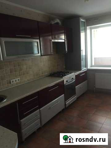 2-комнатная квартира, 65 м², 2/10 эт. в аренду на длительный срок в Энгельсе Энгельс - изображение 1