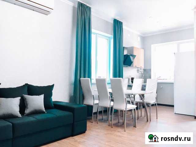 Дом 125 м² на участке 5 сот. в аренду посуточно в Дивноморском Дивноморское - изображение 1