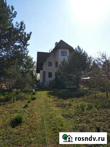 Коттедж 80 м² на участке 25 сот. в аренду посуточно в Красногорске Московской области Красногорск - изображение 1