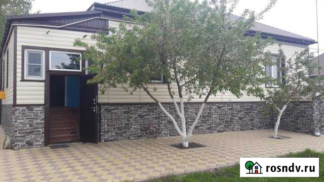 Дом 100 м² на участке 8 сот. на продажу в Урюпинске Урюпинск - изображение 1