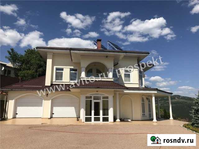 Коттедж 350 м² на участке 19 сот. на продажу в Алуште Алушта - изображение 1